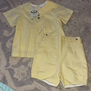 Classic 2 pc The Oaks Apparel outfit size 4
